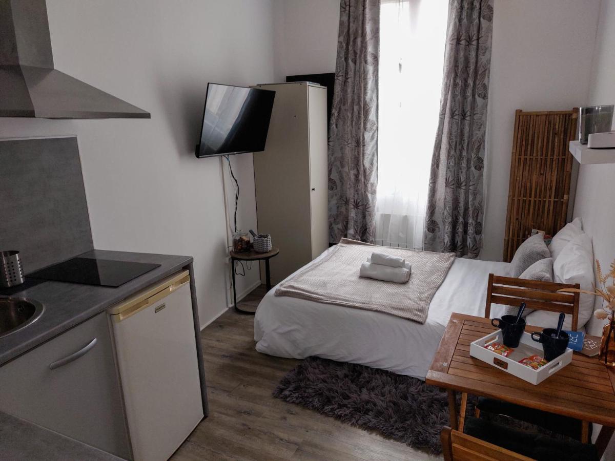 Le Namaste - Petit Dejeuner, Netflix, Jacuzzi Rouen Esterno foto